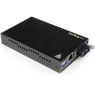 Picture of StarTech.com Gigabit Ethernet Single Mode Fiber Media Converter SC 40 km - 1000 Mbps