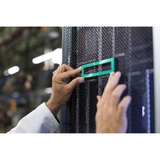 Picture of HPE 10GbE Ethernet Pass-Thru Module II for c-Class BladeSystem