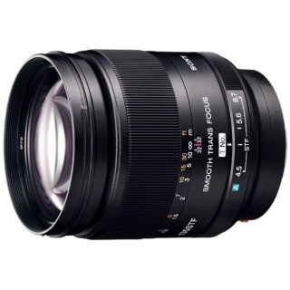 Picture of Sony SAL-135F28 135mm f/2.8-4.5 Telephoto Lens